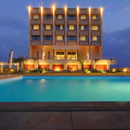 Regenta Central Hestia Dahej, Bhensali Εξωτερικό φωτογραφία