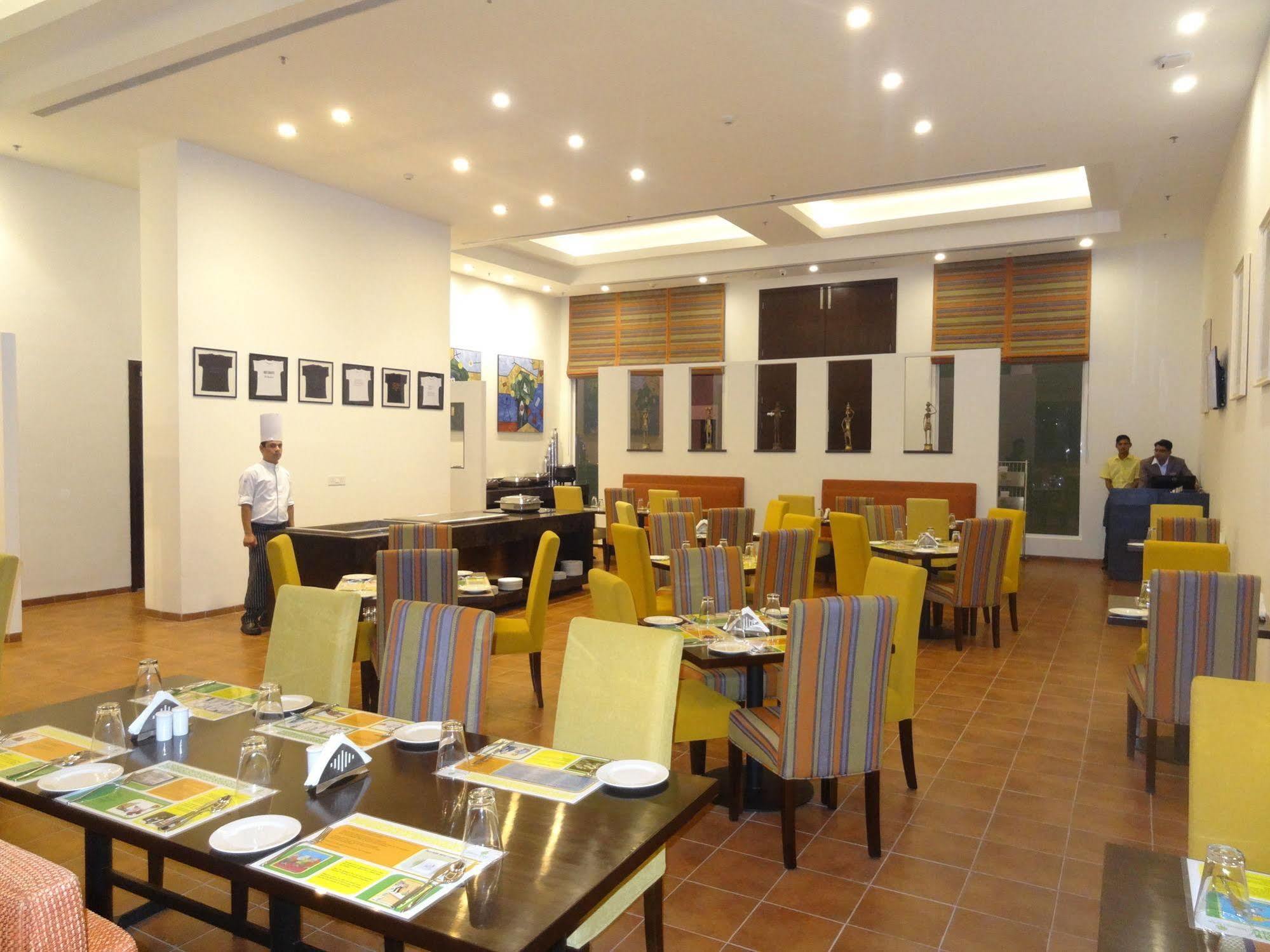 Regenta Central Hestia Dahej, Bhensali Εξωτερικό φωτογραφία