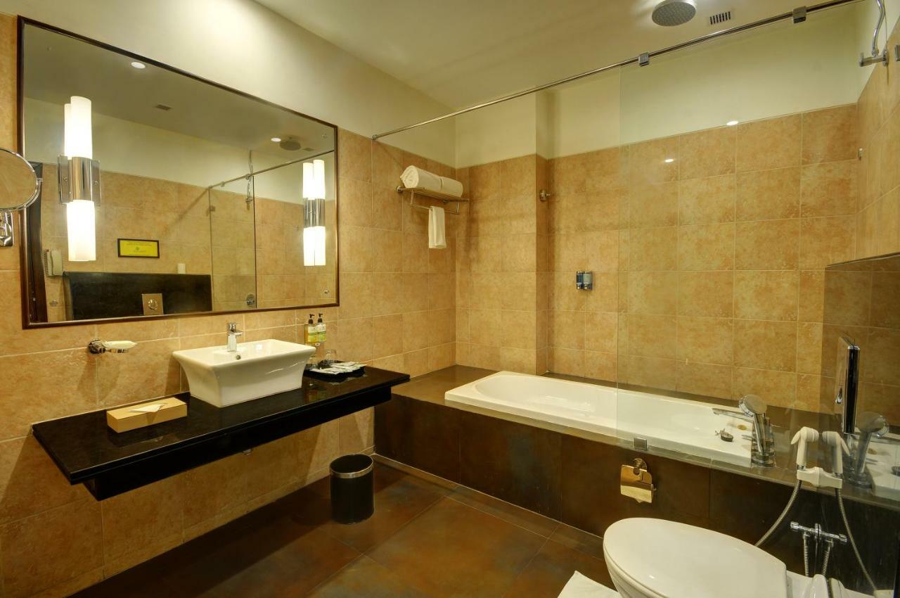 Regenta Central Hestia Dahej, Bhensali Εξωτερικό φωτογραφία